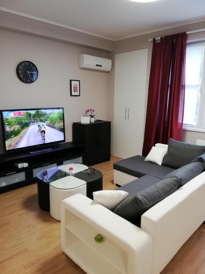 Studio Apartment Lea Cazma 外观 照片